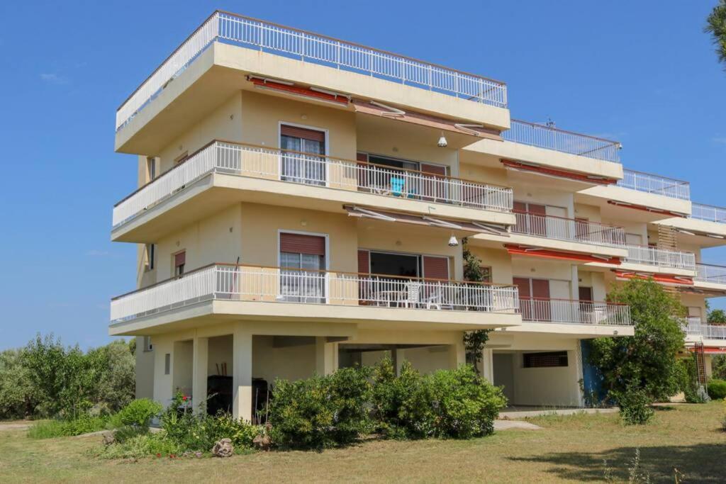 דירות ניאה אירקליה Sunshine House Offering Spectacular Views To Olymp A מראה חיצוני תמונה