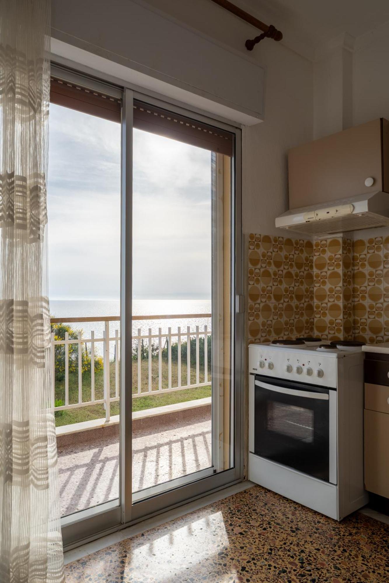 דירות ניאה אירקליה Sunshine House Offering Spectacular Views To Olymp A מראה חיצוני תמונה